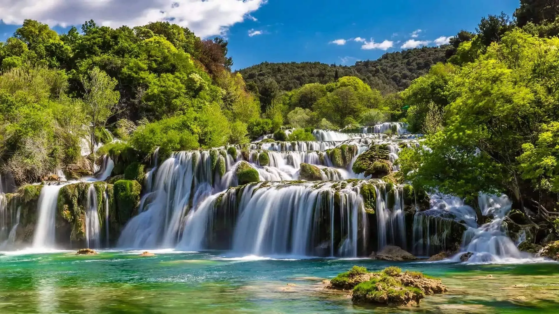 imgi_40_home-page-slider_bg_national_park_krka.jpg.jpg