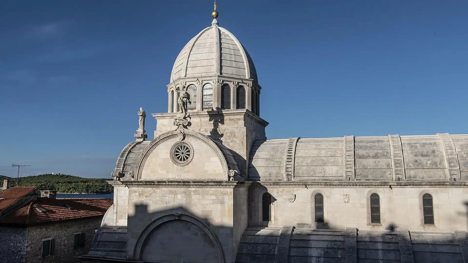 imgi_52_sibenik-st-james-cathedral-dome.jpg.webp
